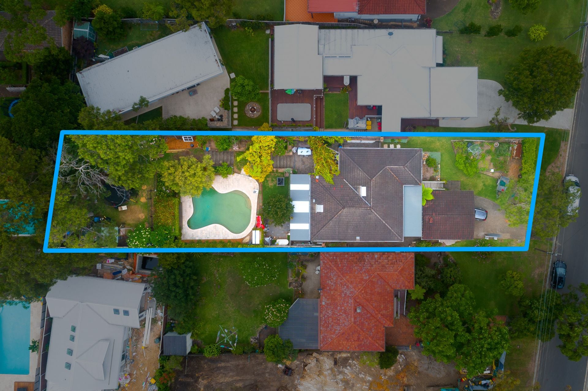 10 Yowie Avenue Caringbah South NSW, Caringbah South - Image 1