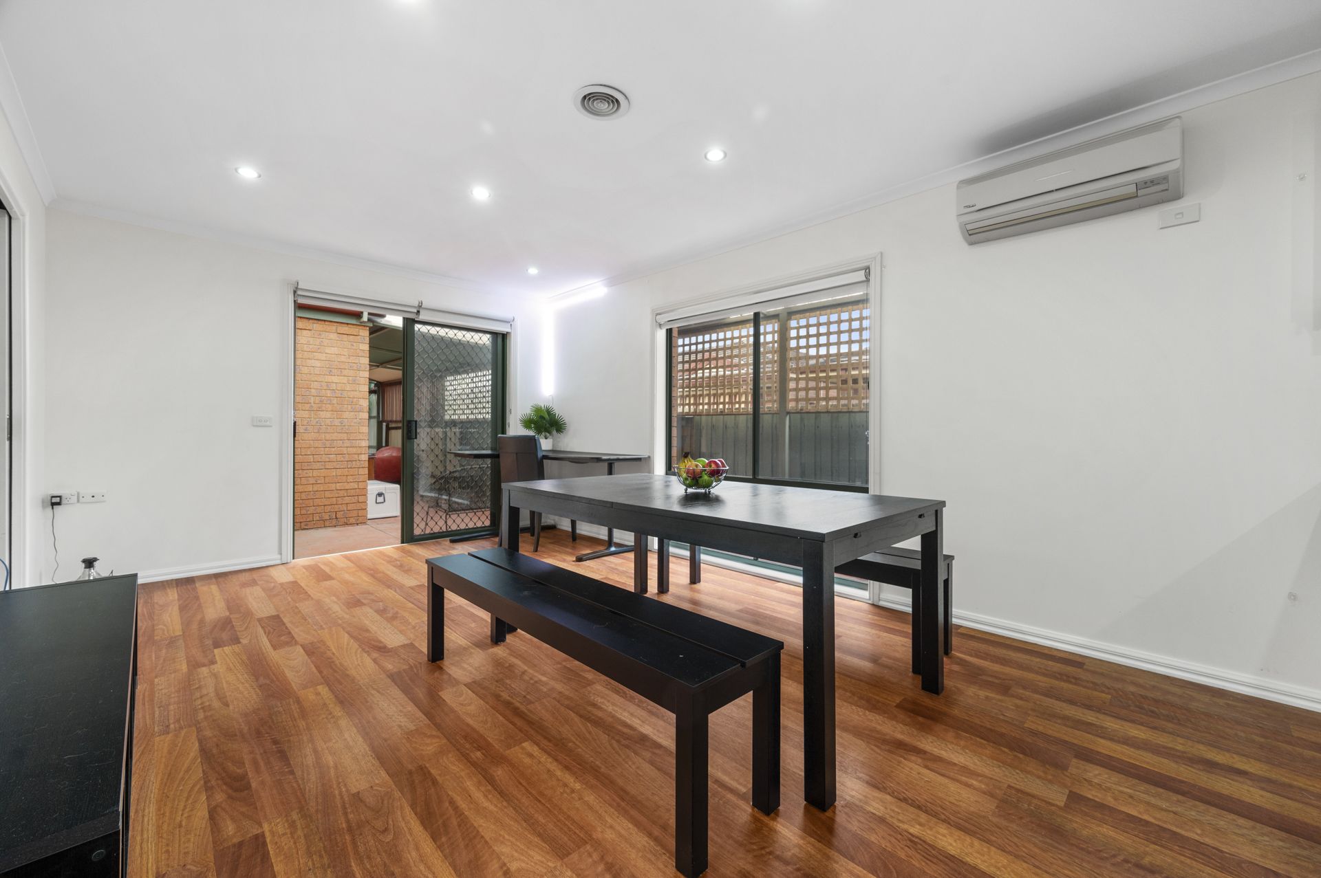 AFFORDABLE START IN A GREAT LOCATION