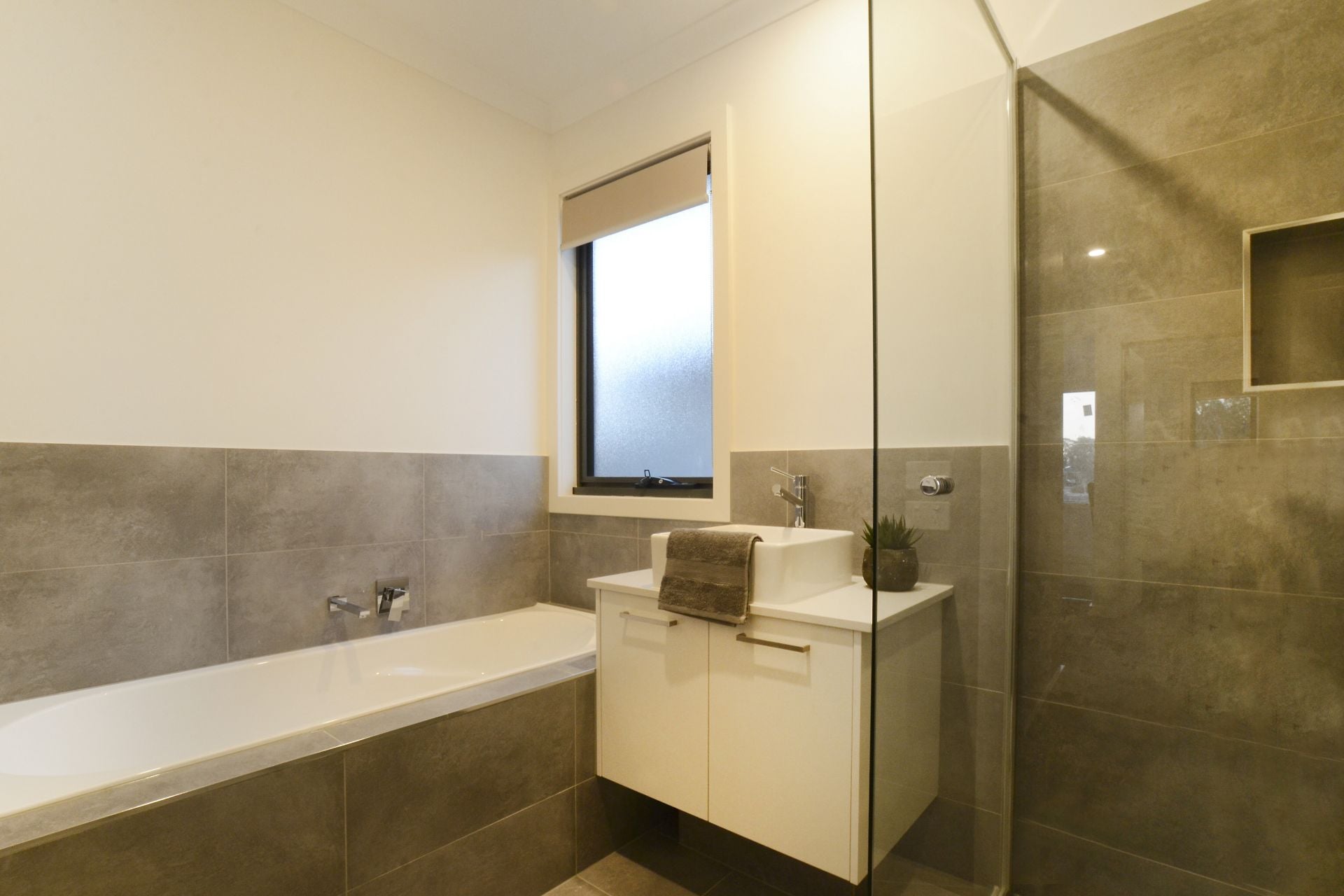 Luxury. Space. Sophistication & Brand New

$580,000 - $638,000