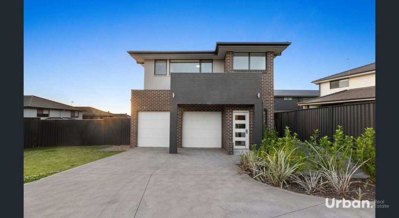 22 Andromeda Parkway