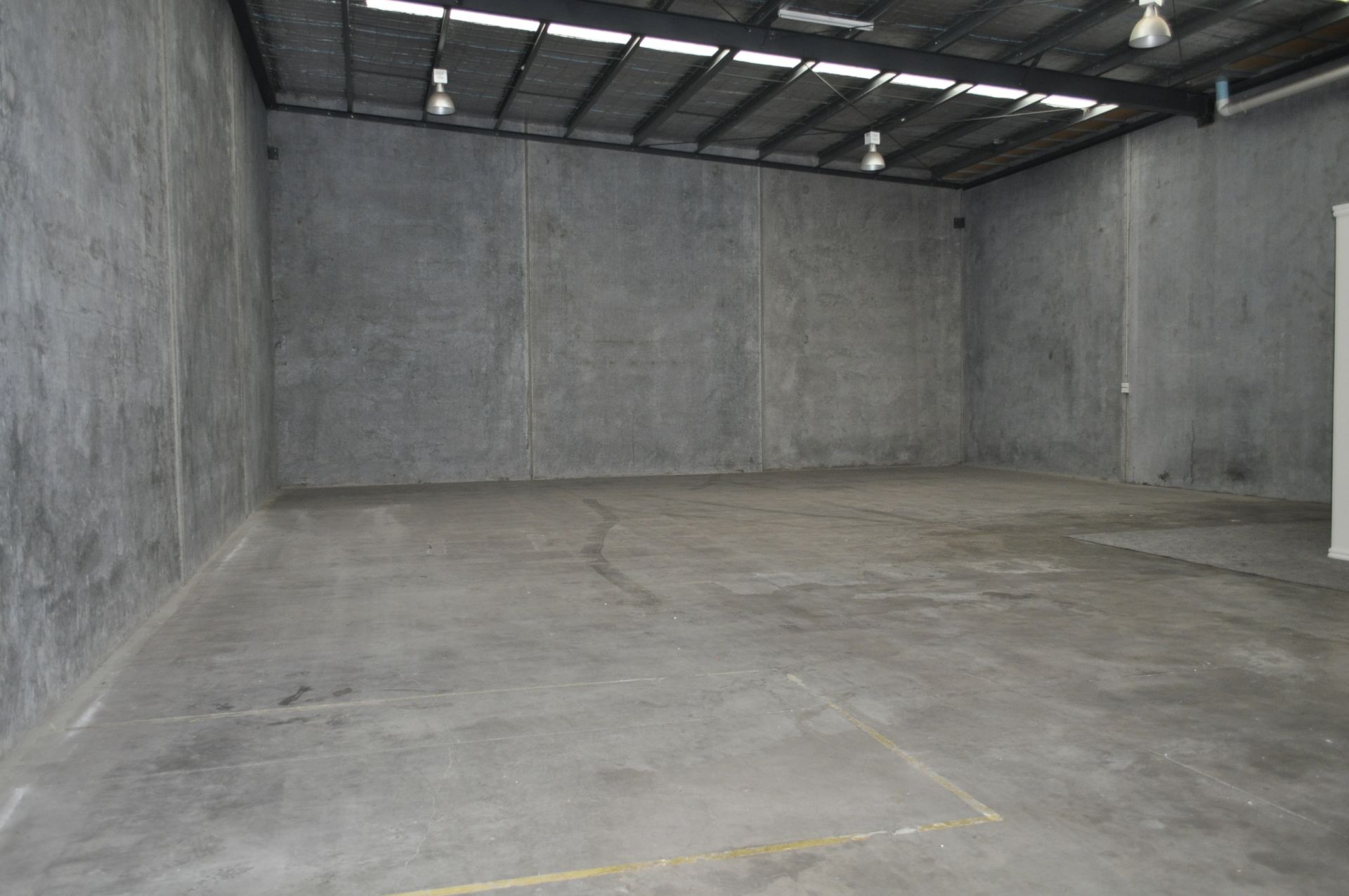 EXCELLENT LOCATION - COMPACT AND AFFORDABLE