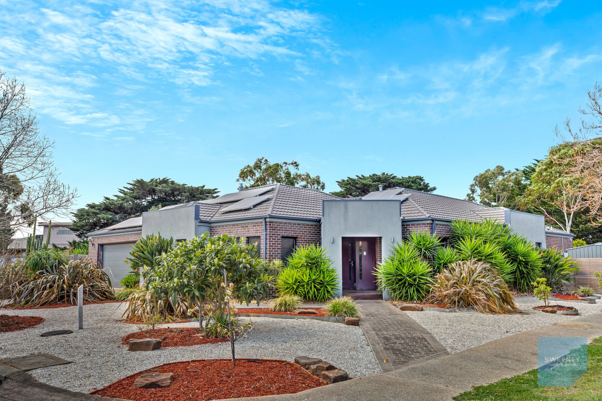 9 Royal Park Avenue, Caroline Springs - Thumbnail 3