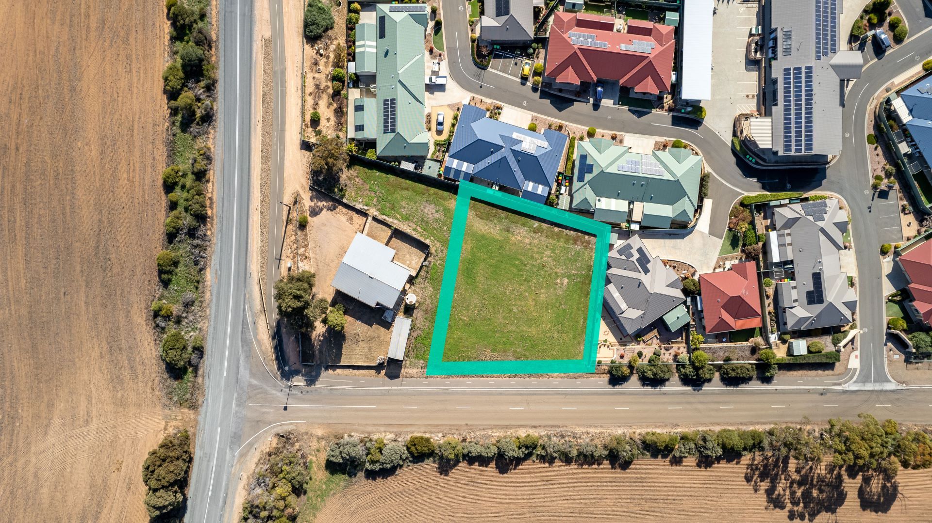 12/35A Spencer Highway Port Broughton SA, Port Broughton - Thumbnail 2