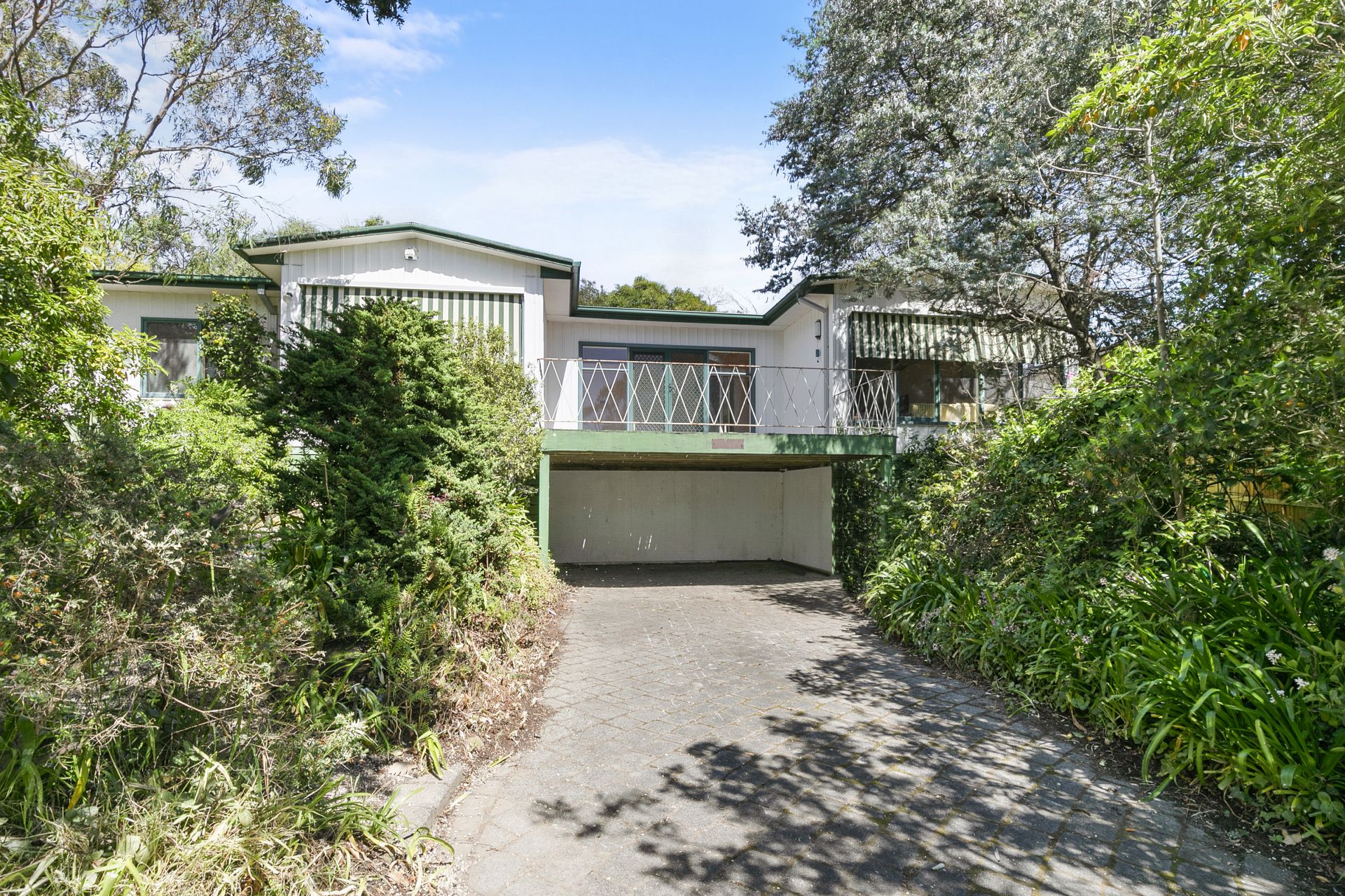 11 Peter Avenue, Anglesea - Thumbnail 2