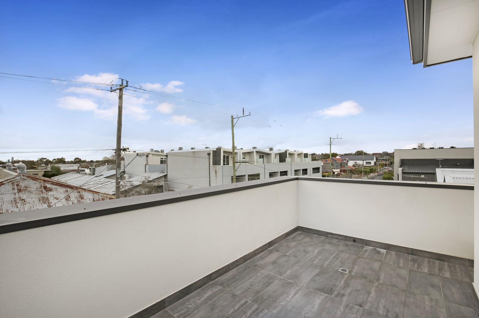 Brand New Architecturally Designed Town Residence