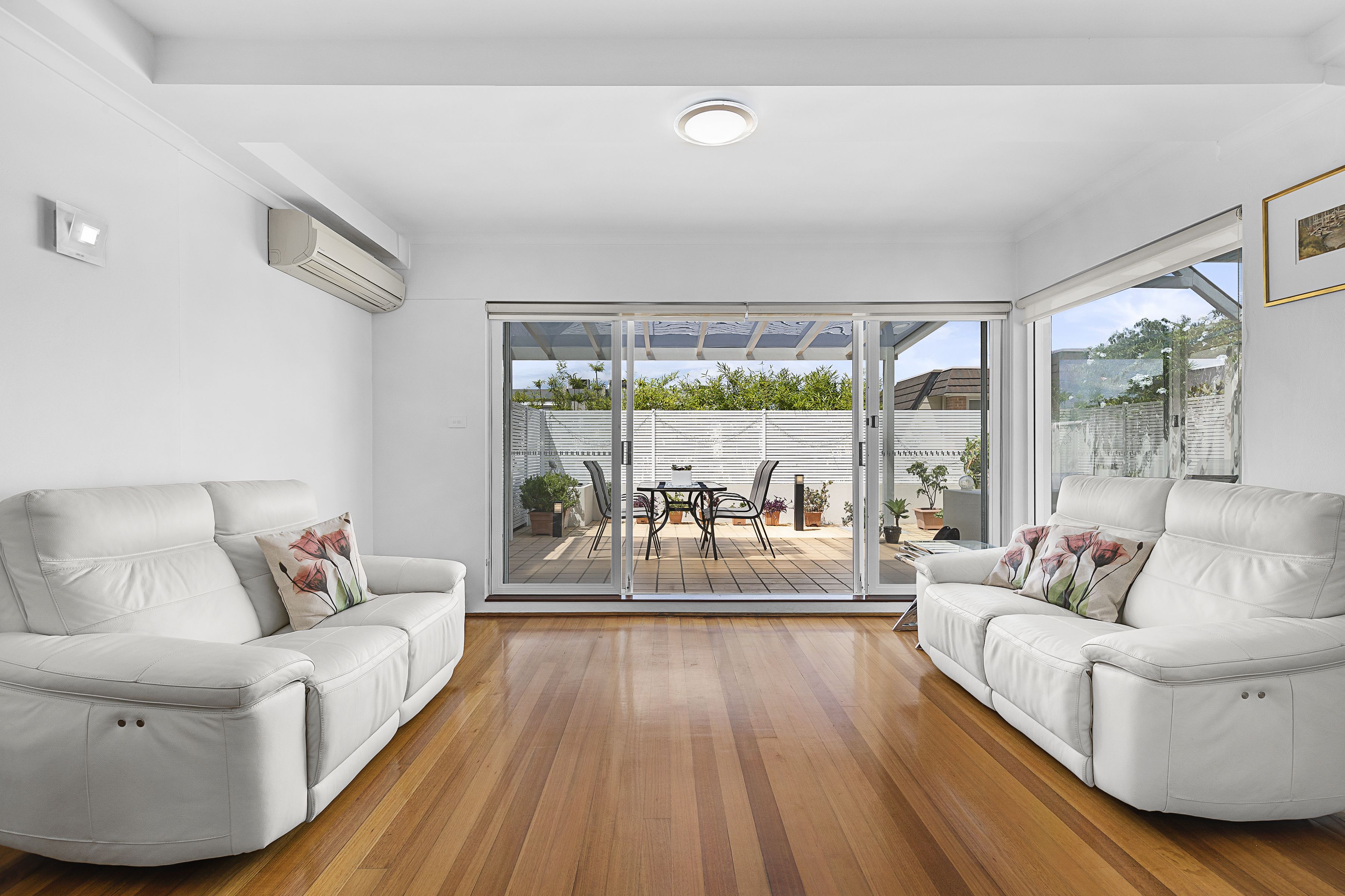 Real Estate For Sale 2/32 Woolcott Street Waverton , NSW