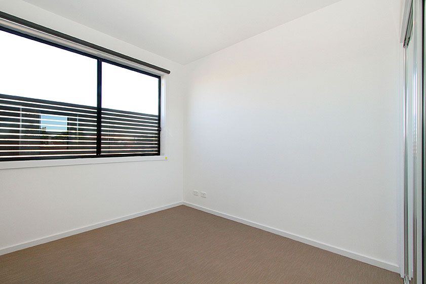 RESERVOIRS FINEST - As new living of the highest quality