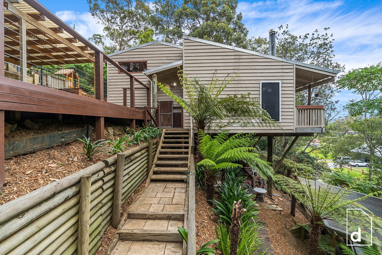 139 Koloona Avenue, Mount Keira NSW