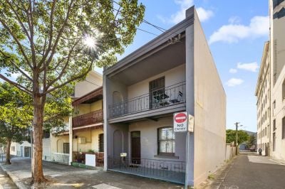 PARKSIDE TERRACE WITH ENDLESS OPPORTUNITIES