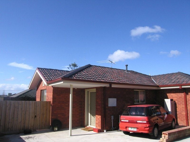 3/6 Erskine Avenue, Reservoir