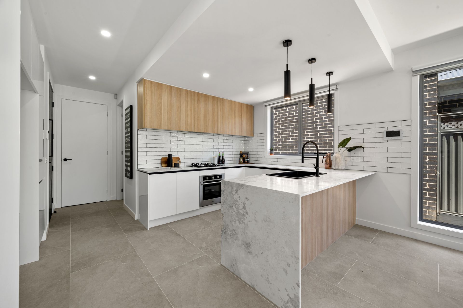 BRAND NEW- BOUTIQUE LIVING