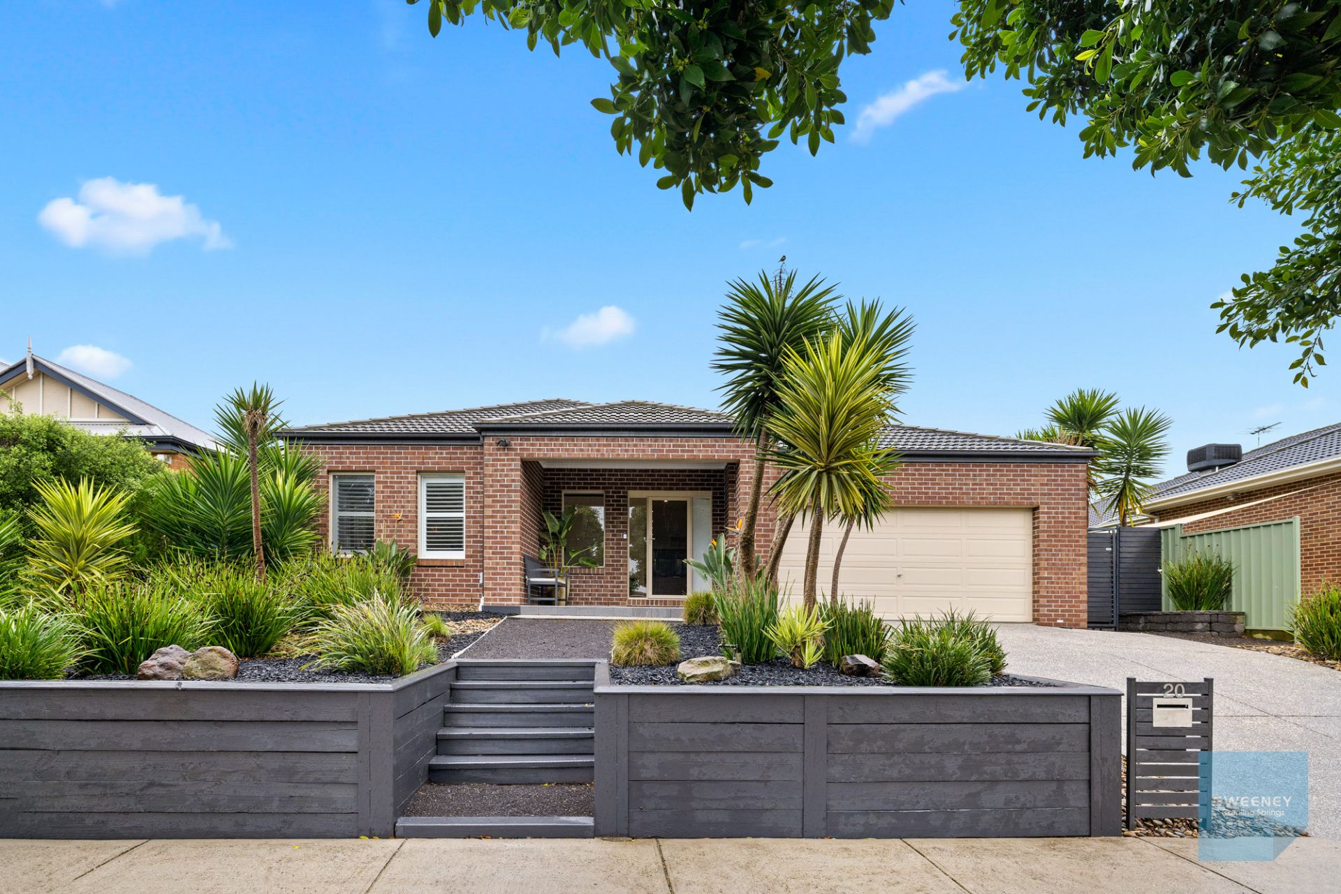 20 Goodenia Way, Caroline Springs - Thumbnail 2