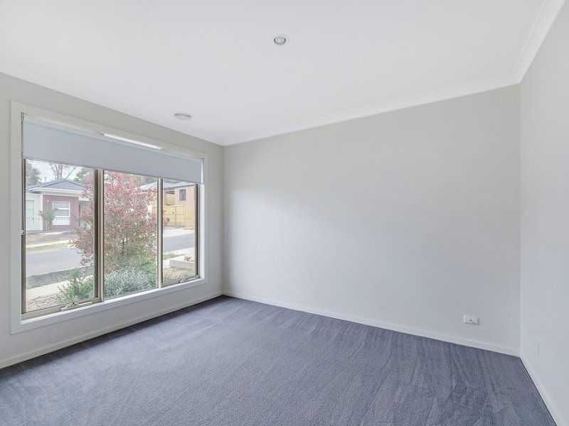 5 Watercolour Drive MERNDA, Mernda - Thumbnail 7