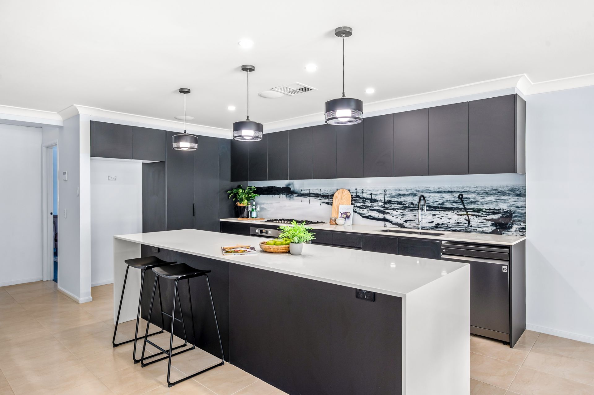 3 Corymbia Street, Croudace Bay - Thumbnail 6