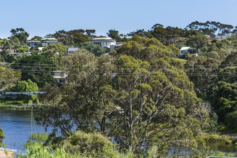 2/4 Kalinga Road Ocean Grove VIC, Ocean Grove - Thumbnail 8