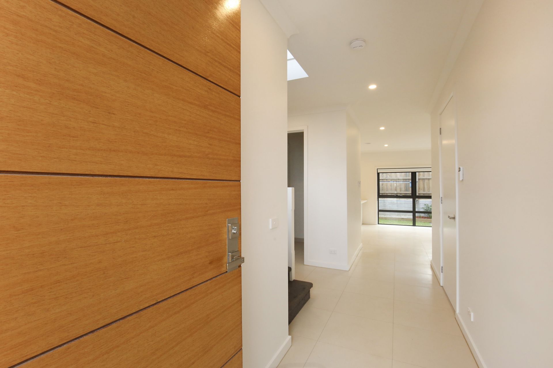 MODERN TOWNHOUSE