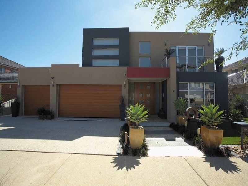 2 Waterford Close, Caroline Springs - Thumbnail 2