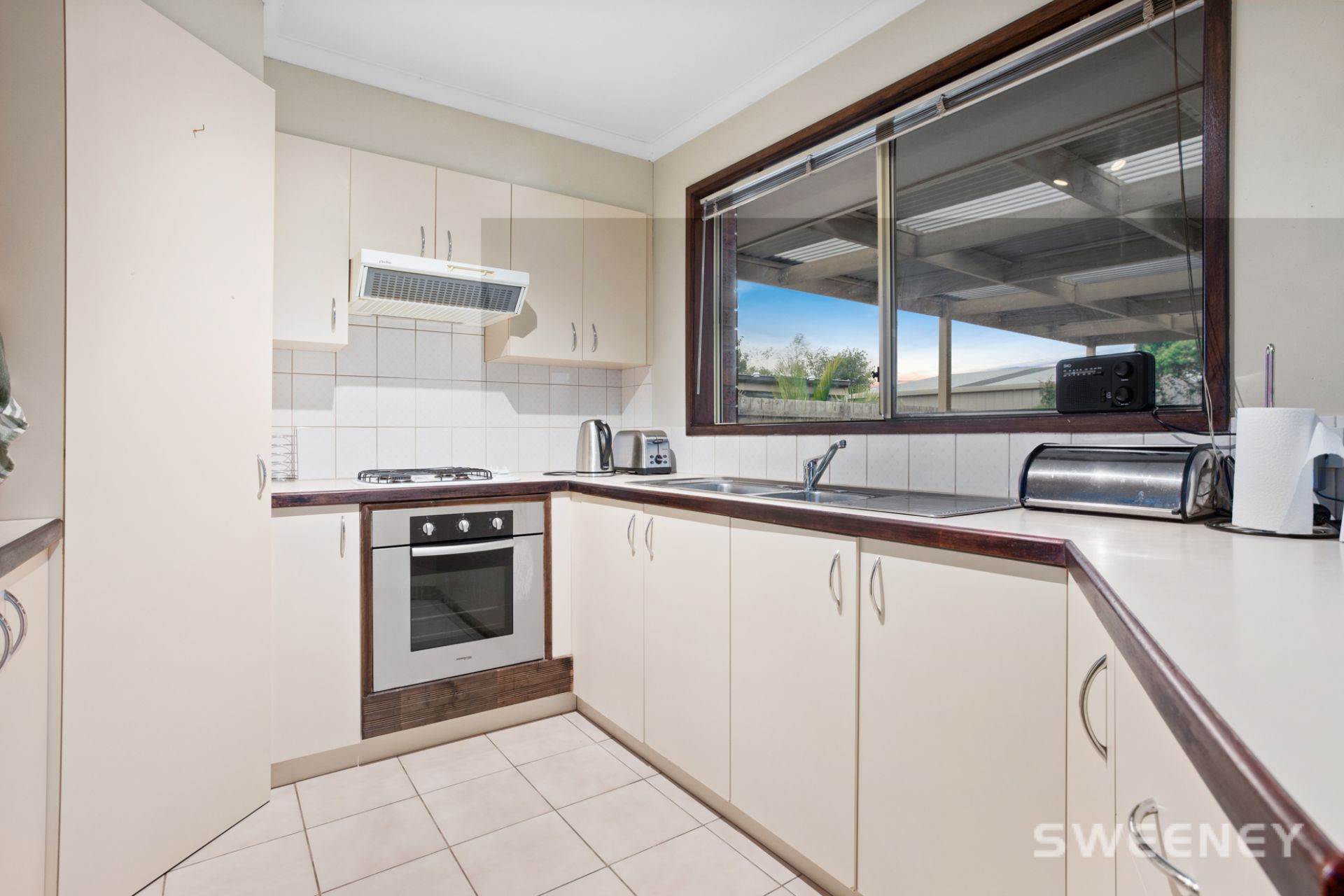 17 Victoria Street, Altona Meadows - Thumbnail 3