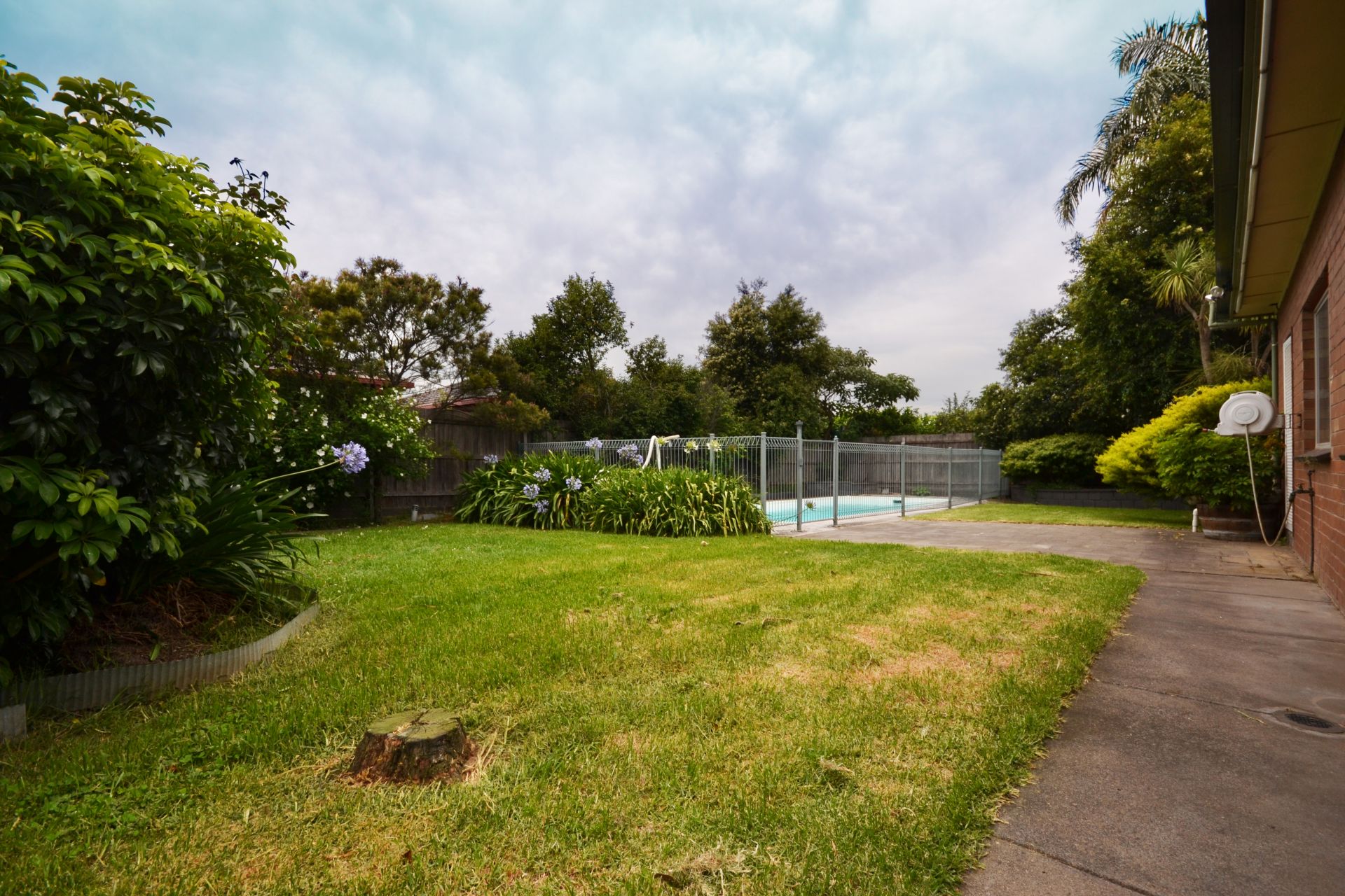 QUALITY HOME, SENSATIONAL LOCATION