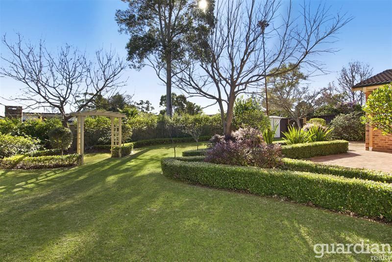 42 Battlement Crescent Castle Hill NSW, Castle Hill - Thumbnail 4