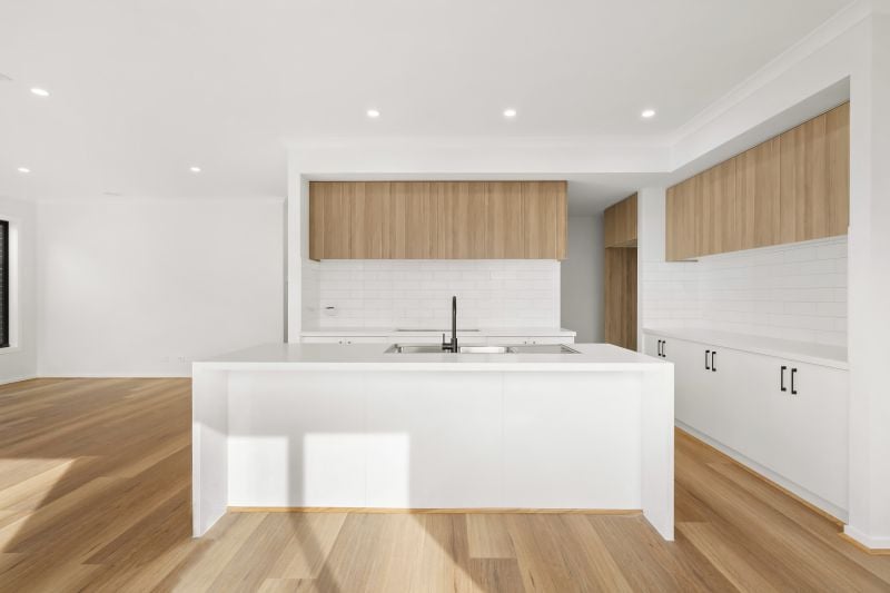 28 Champagne Avenue, Wollert