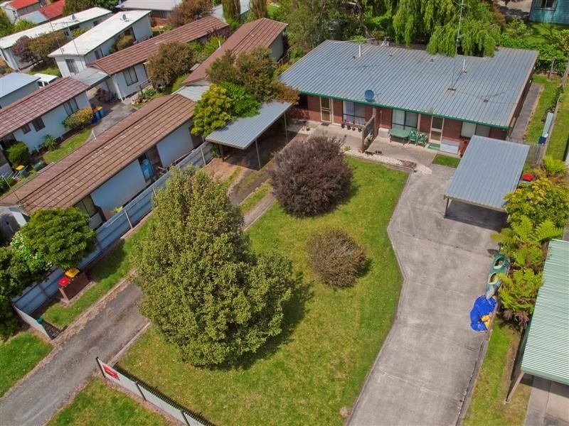 Unit 1/11 Martin Street APOLLO BAY VIC, Apollo Bay - Thumbnail 6