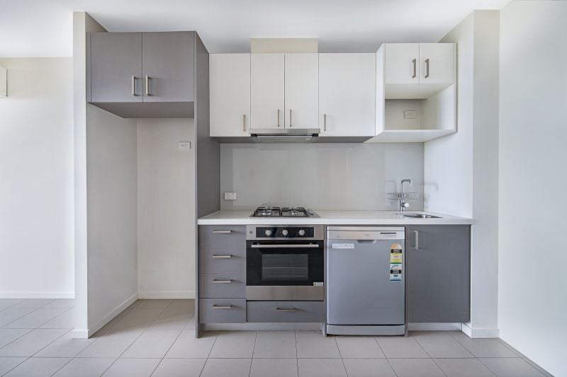 209/20 Poplar Street Box Hill VIC, Box Hill - Thumbnail 3