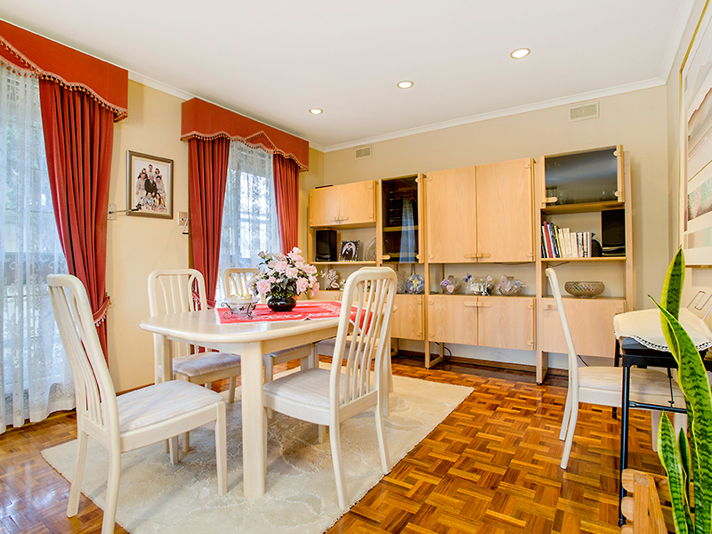 15 Langhorne Street, Altona Meadows - Thumbnail 5