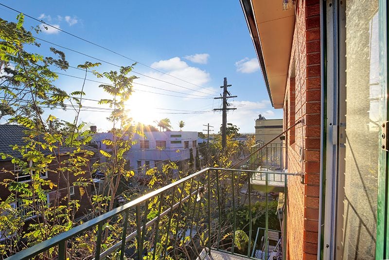 Great Newtown Apartment