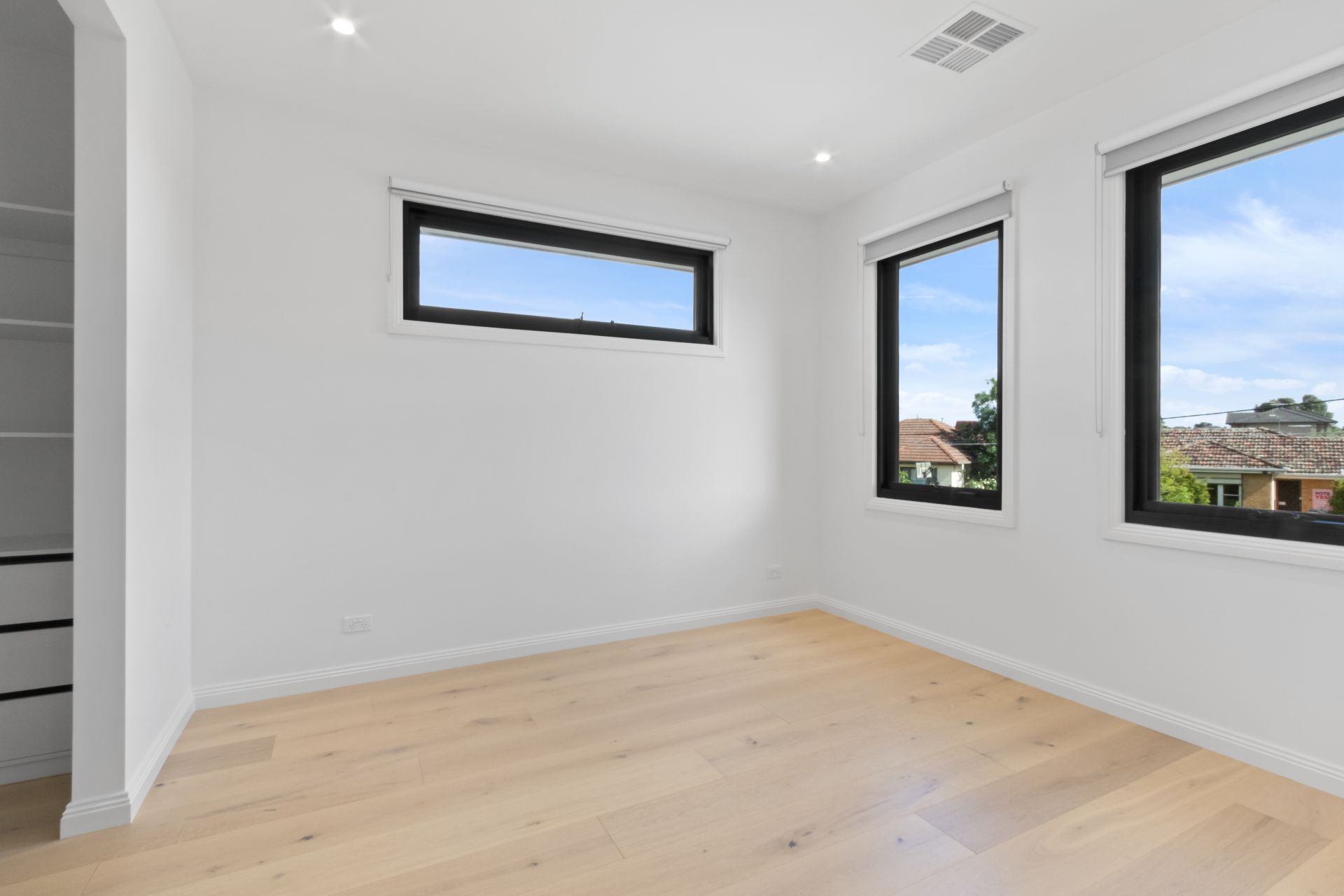 Executive Residence in premium locale