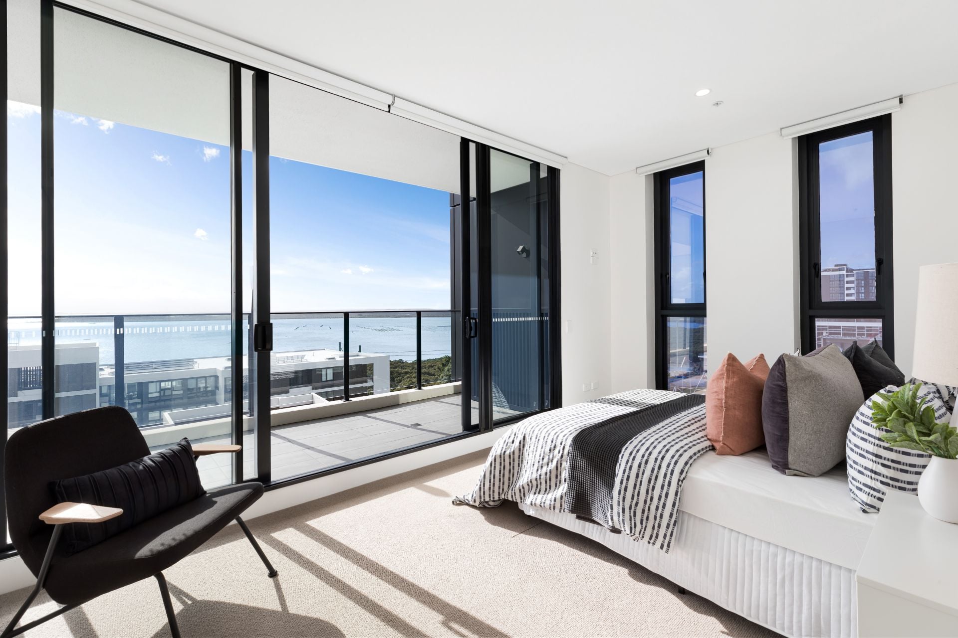 905/4 Foreshore Boulevard, Woolooware - Thumbnail 4