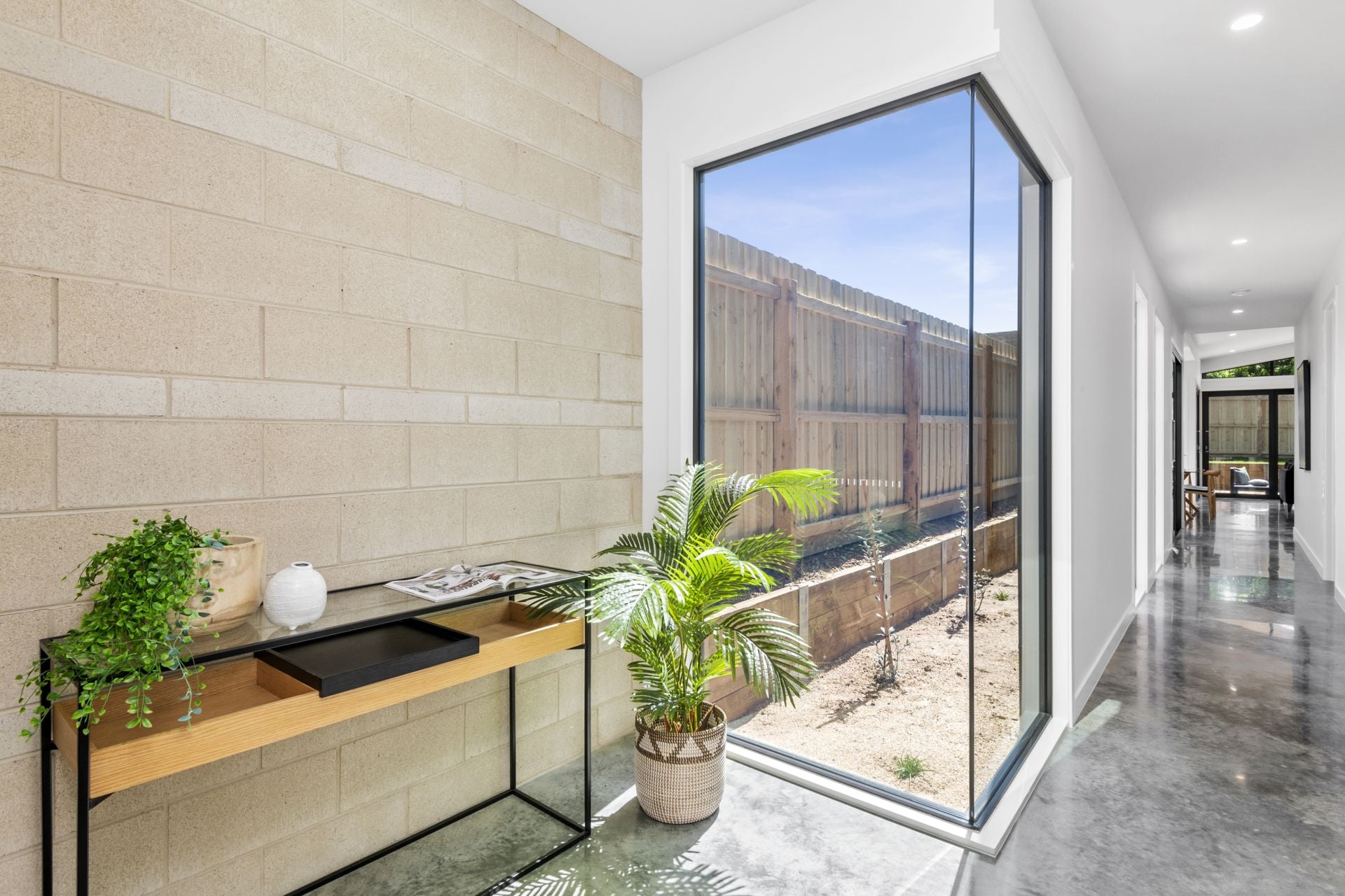 66a Beach Road, Torquay - Thumbnail 3