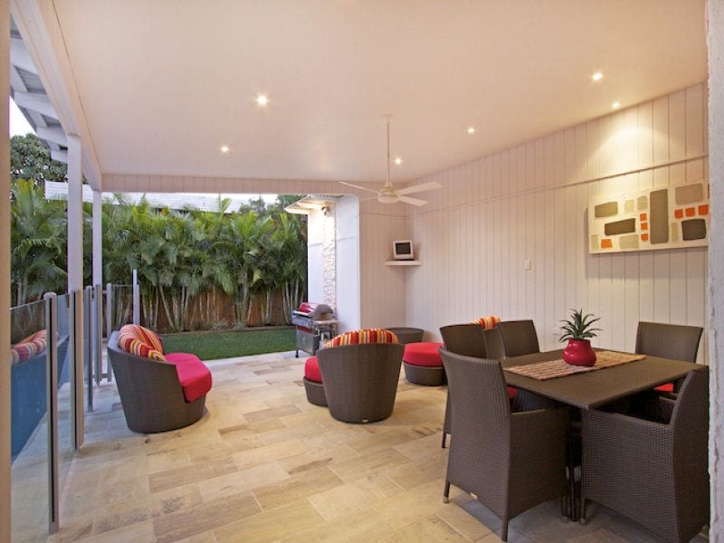 19 Twenty Seventh Avenue PALM BEACH QLD, Palm Beach - Thumbnail 3