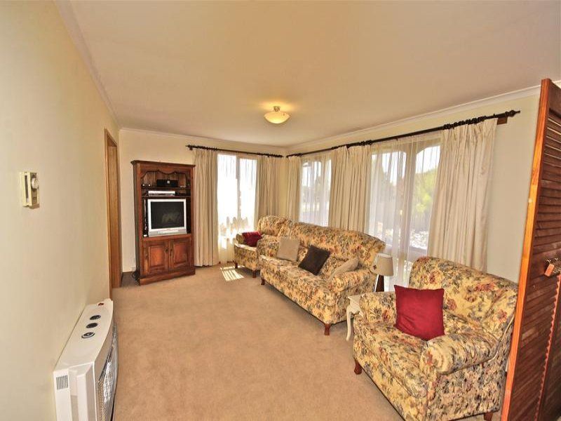 3
 
 
 
  
 
 
 1
 
 
 
 
 
 
 
 
 53 Surrey Street, DEVONPORT TAS 7310, Devonport - Thumbnail 8
