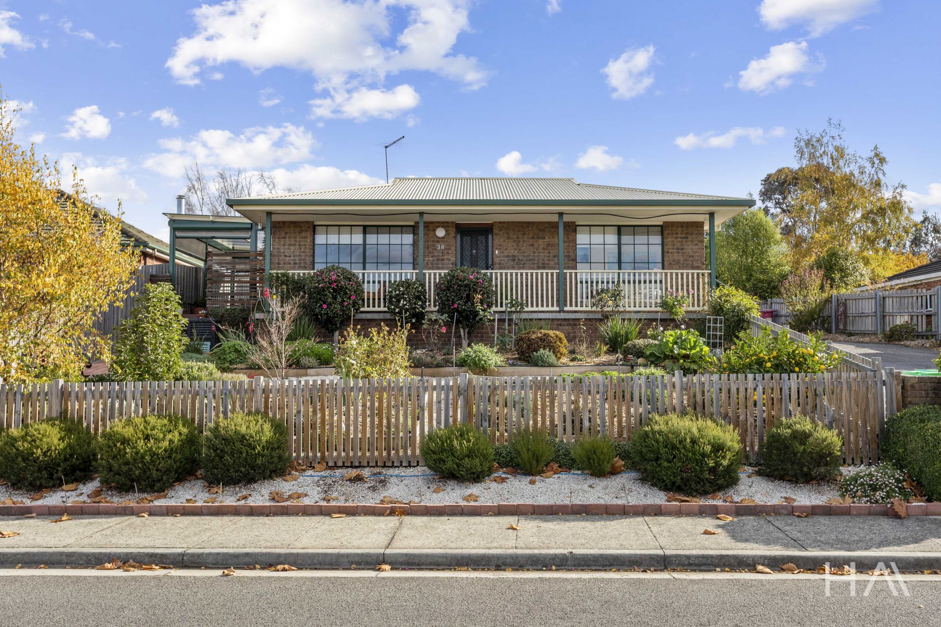 1/38 Benwerrin Crescent Norwood, Norwood - Thumbnail 2