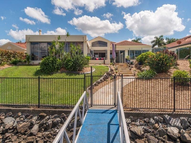 1103 Beechwood Drive, Hope Island - Thumbnail 7