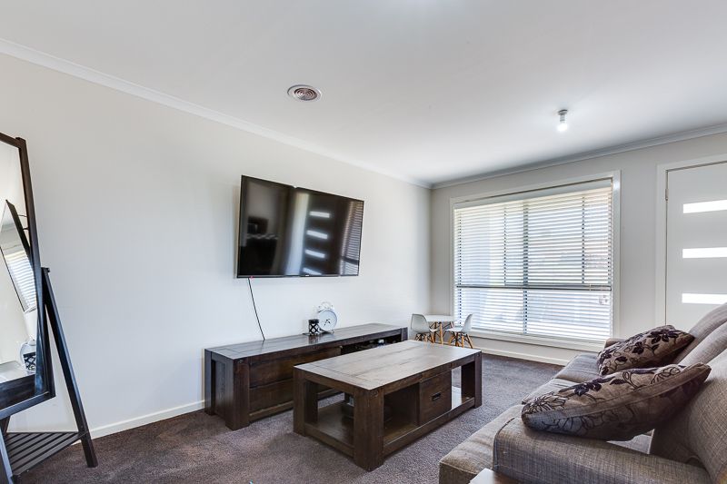 1 Darley Drive, Bacchus Marsh - Thumbnail 6