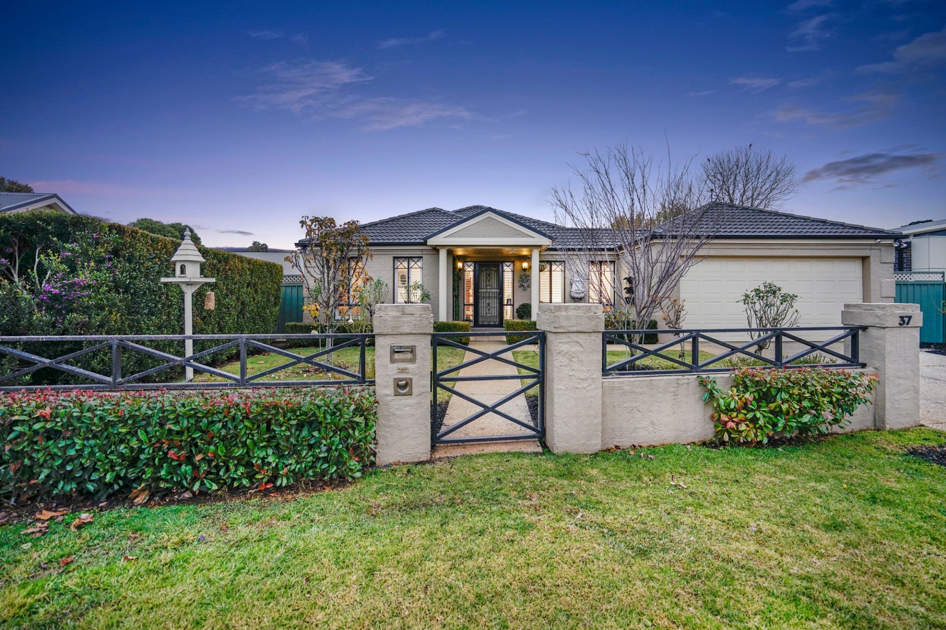 37 St Andrews Place, Lake Gardens Ballarat Real Estate Pty Ltd