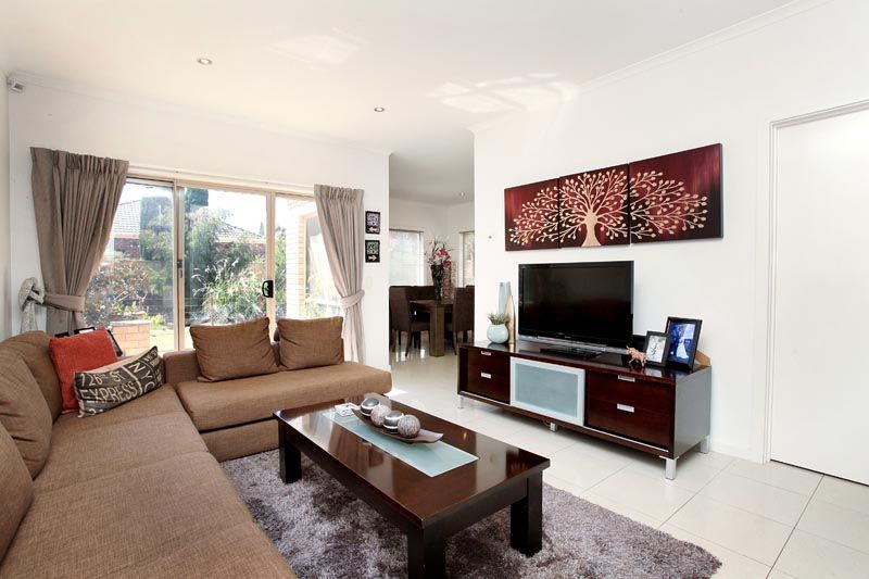 18 Kings Domain, Caroline Springs - Thumbnail 5
