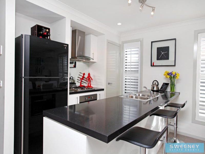 16 Sunningdale Drive, Hillside - Thumbnail 3
