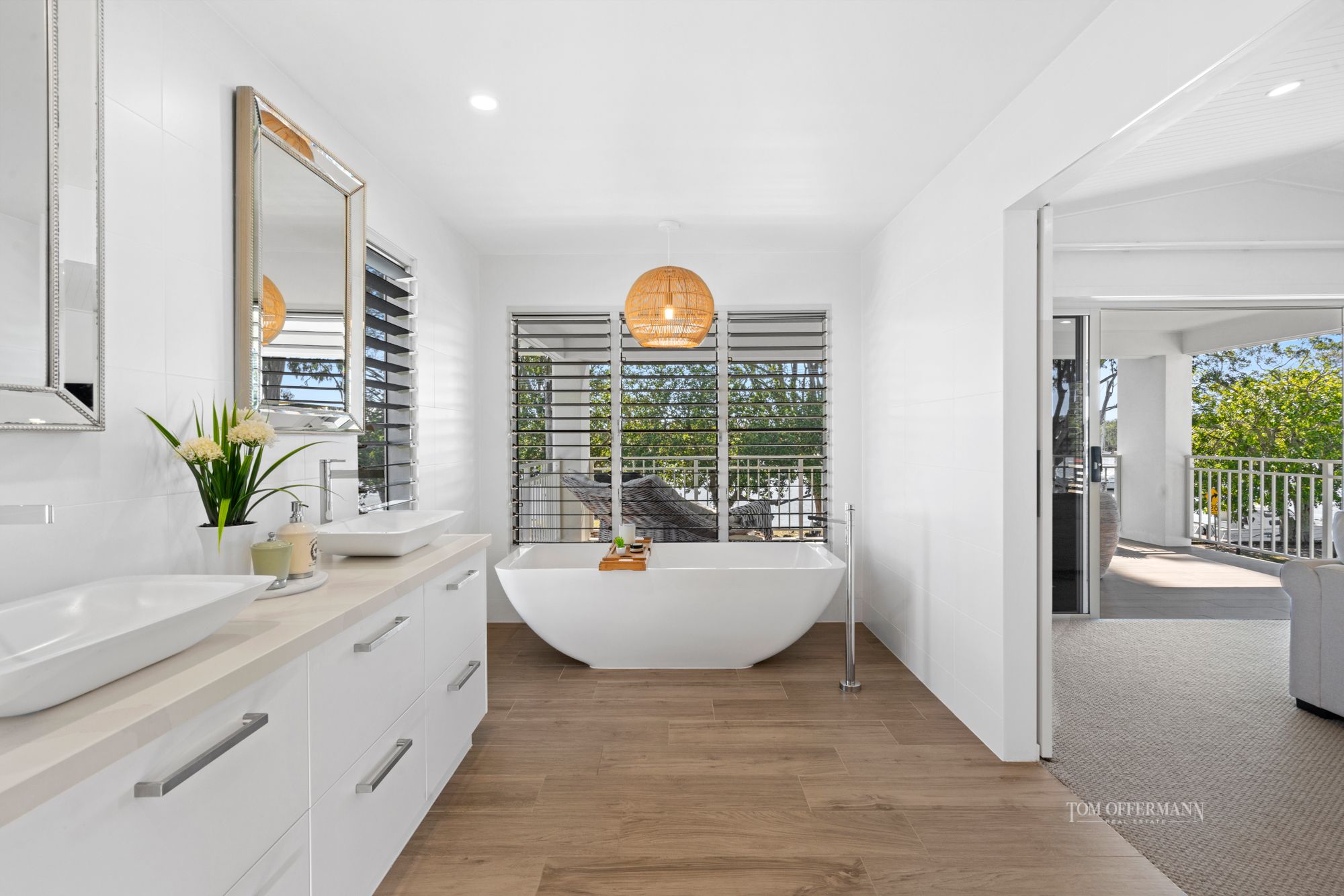 Real Estate For Sale 65 Hilton Esplanade Tewantin , QLD