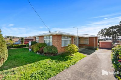 3
 
 
 
  
 
 
 1
 
 
 
  
 
 
 2
 
 
 
 
 
 
 
 8 Willow Avenue, Devonport TAS 7310, Devonport - Thumbnail 2