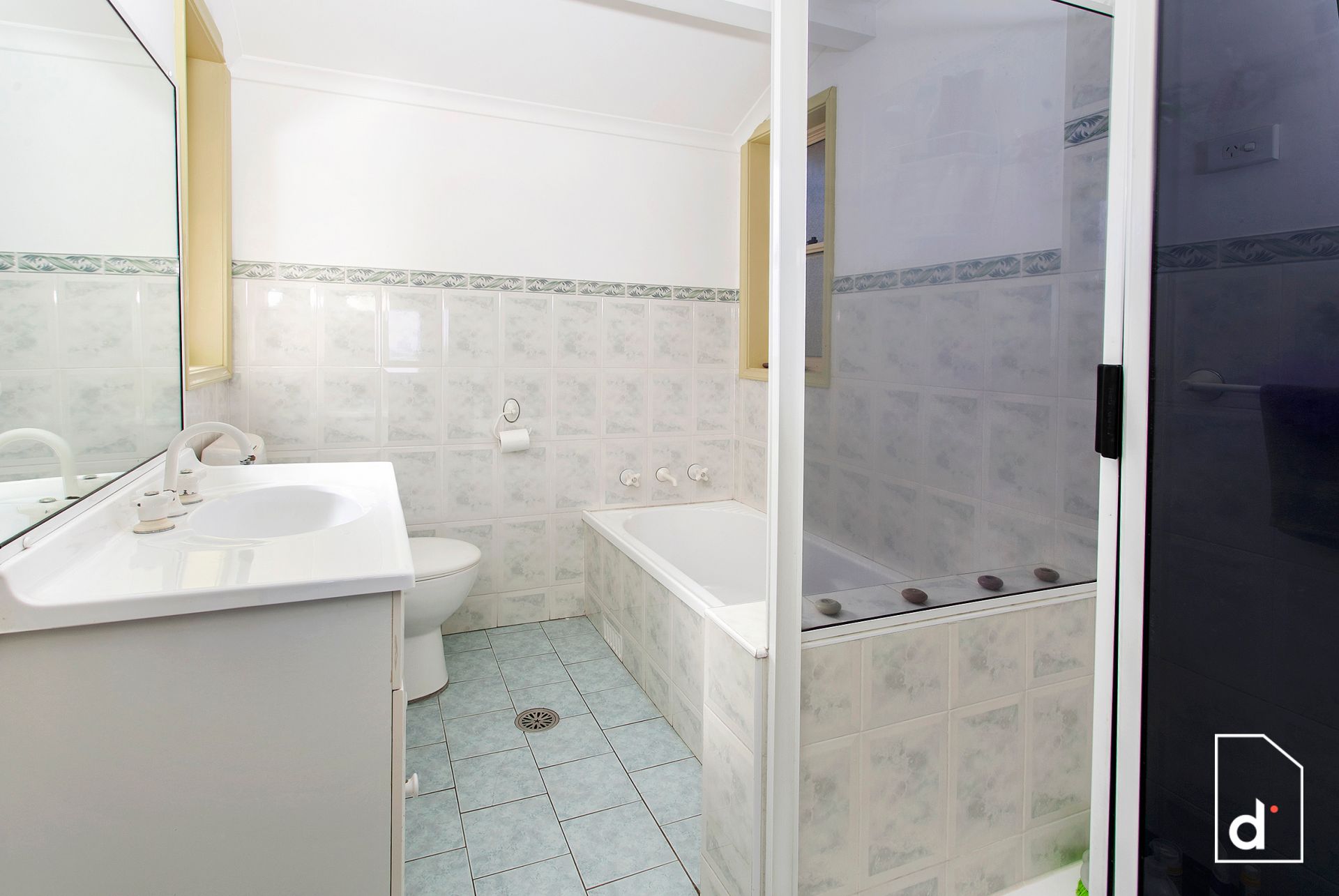 Real Estate For Lease 40a Spring Street Mount Keira , NSW