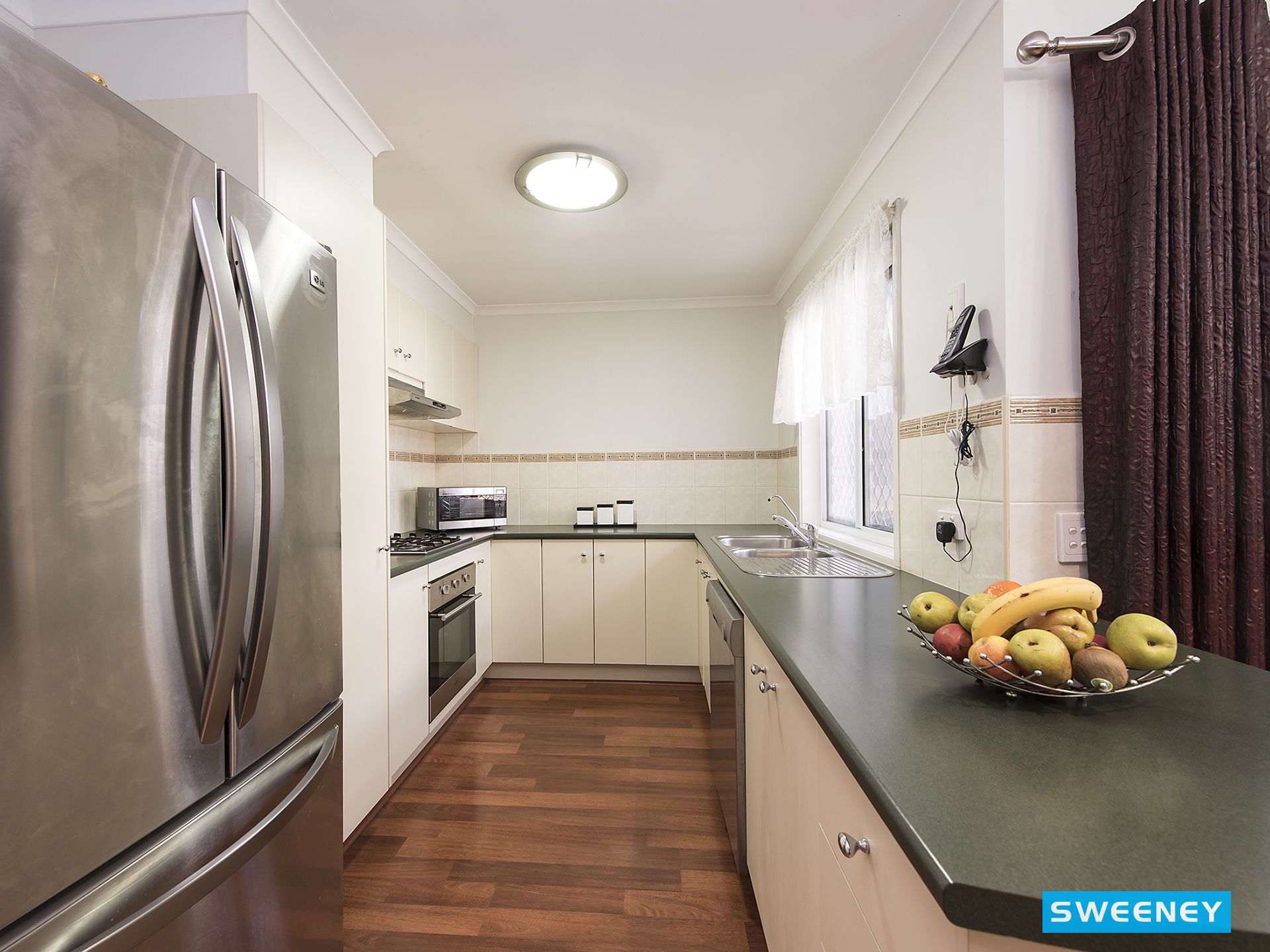 7 Coburn Way, Caroline Springs - Thumbnail 5