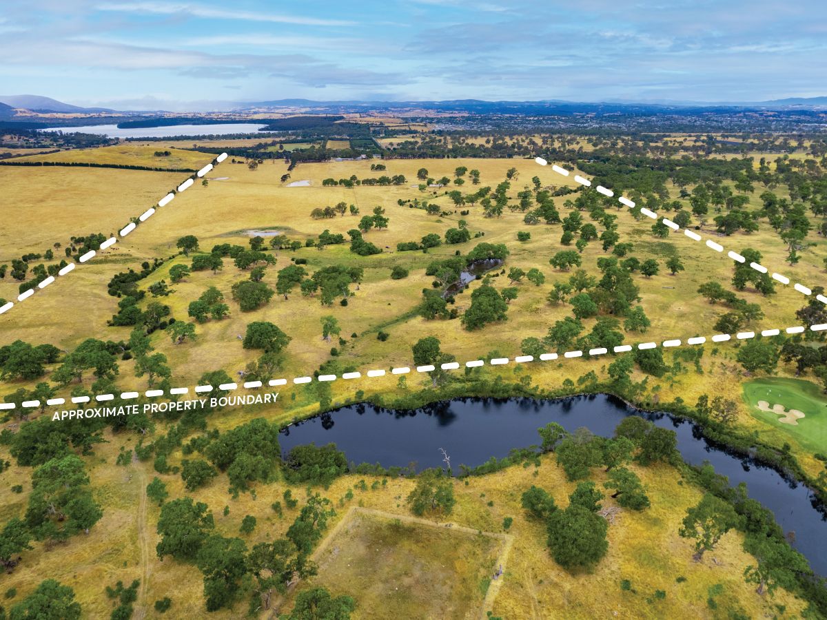 121Ha* Picturesque Farm - minutes from Mernda