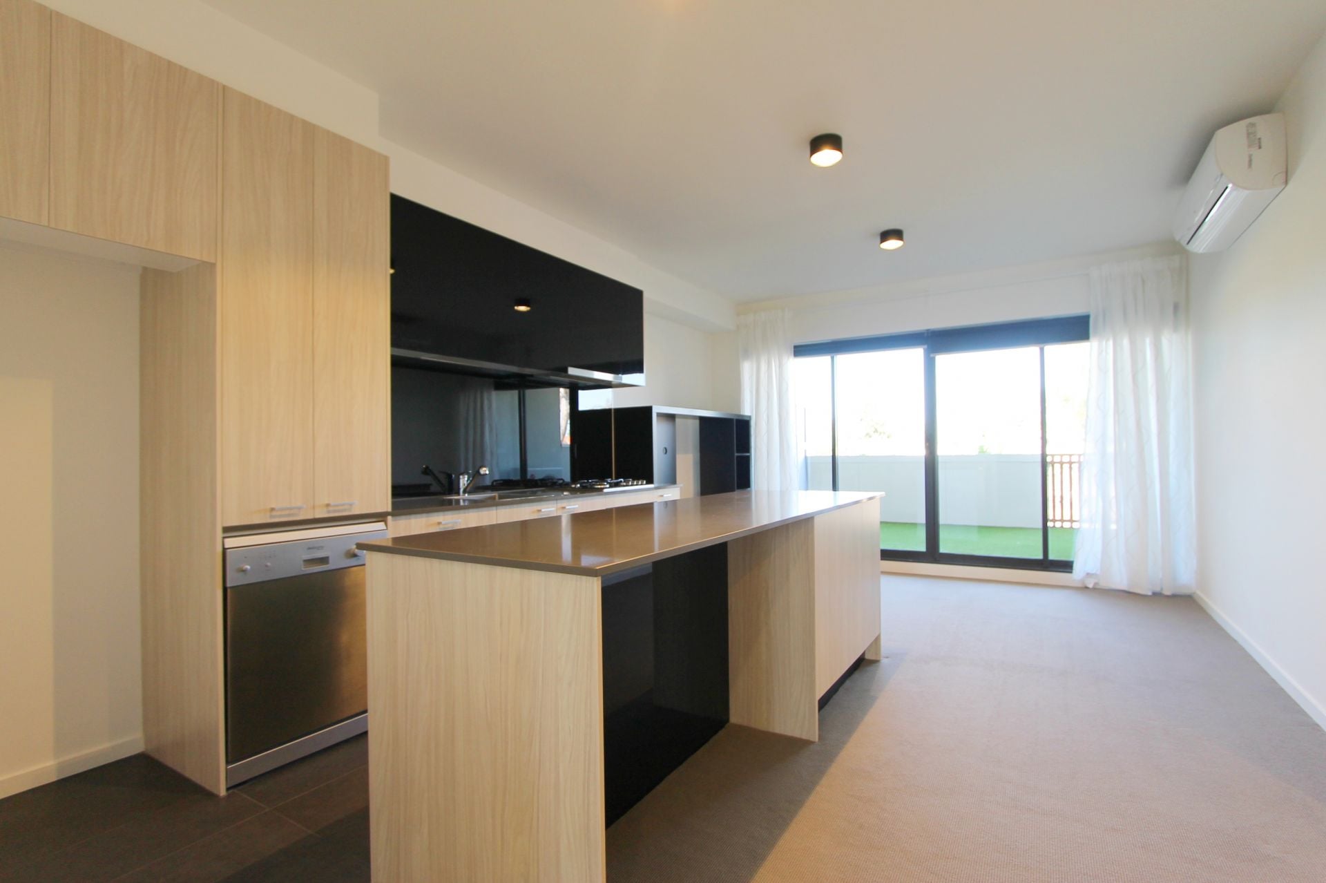 Stylish Apartment Living!