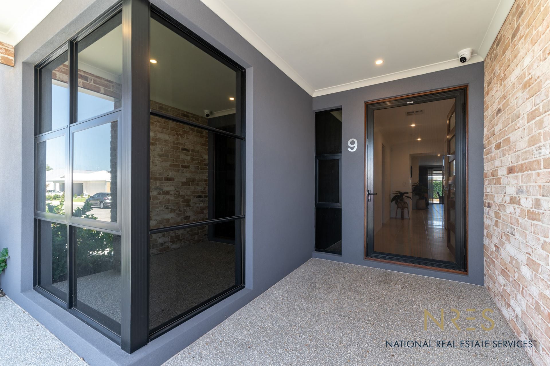 9 Wembley Road Bushmead WA, Bushmead - Thumbnail 2