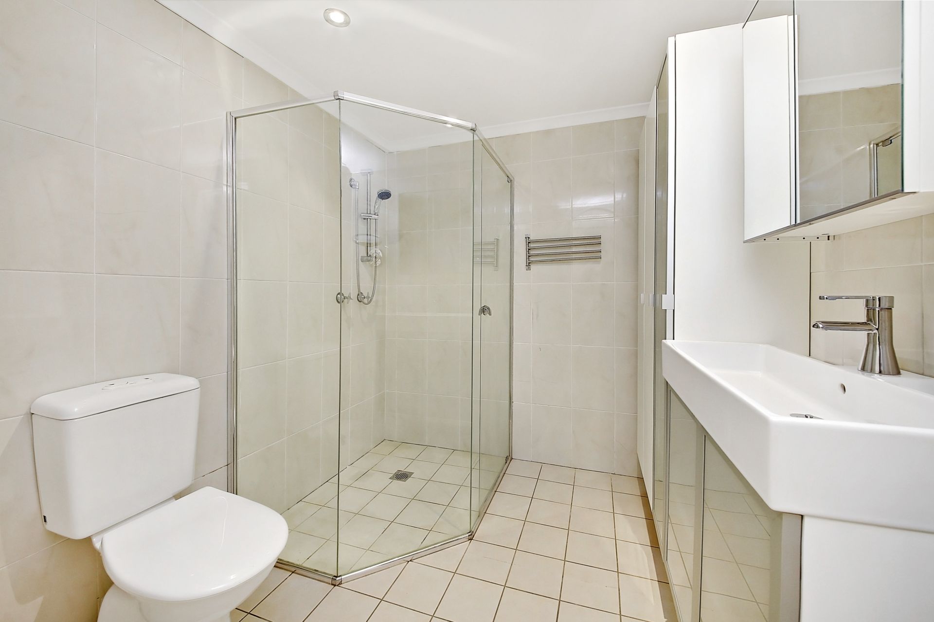 13/111 Brodrick Street Camperdown NSW 2050 Unit for Rent 6675870