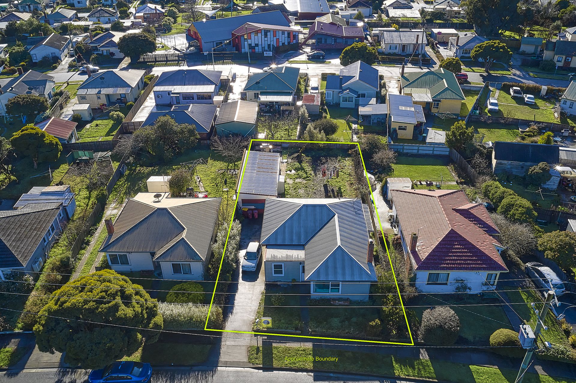 42 Belhaven Crescent NEWSTEAD, Newstead - Thumbnail 3