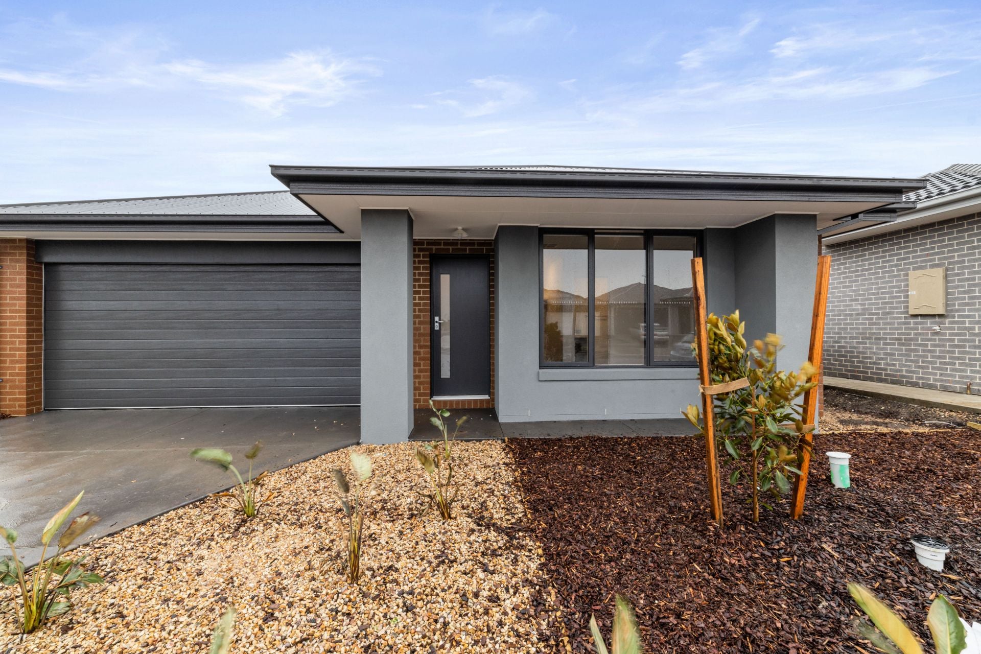 BRAND NEW 4 BEDROOM FAMILY HOME WITH PREMIUM FEATURES